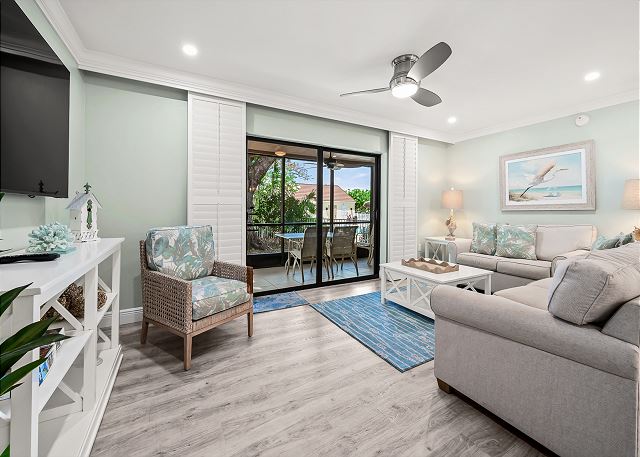 #1541 Sanibel Moorings Dock View