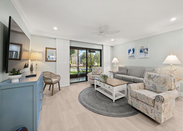 #231 Sanibel Moorings Courtyard View