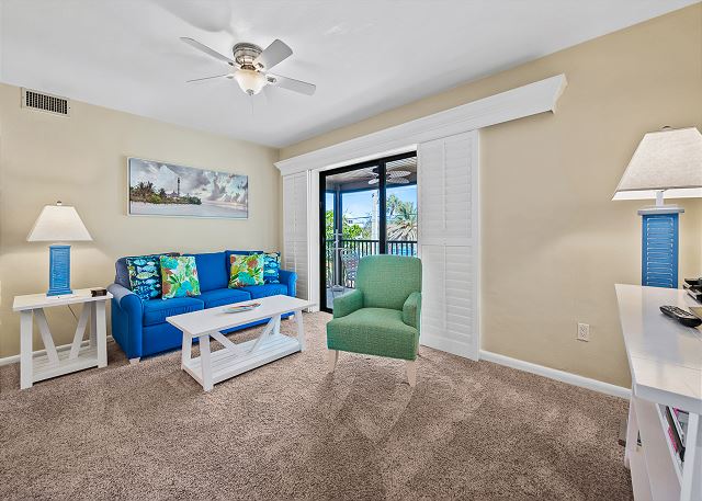 #242 Sanibel Moorings Courtyard View