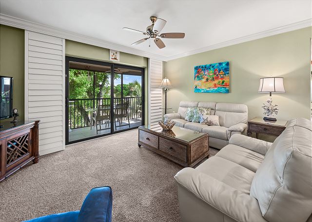 #432 Sanibel Moorings Courtyard View
