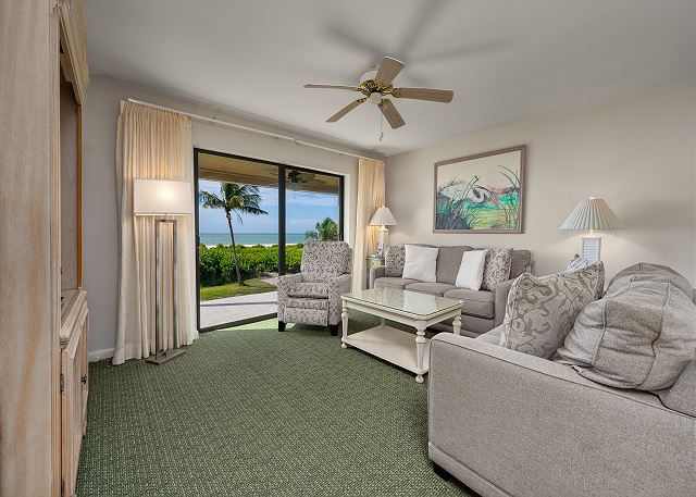 #512 Sanibel Moorings Gulf Front