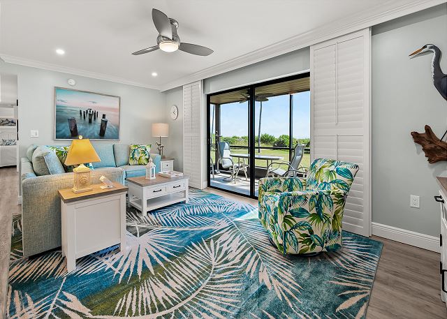 #521 Sanibel Moorings Gulf Front