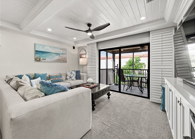 #842 Sanibel Moorings Courtyard View