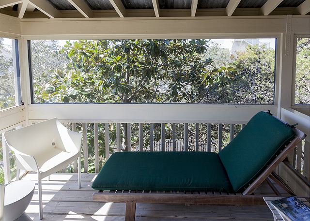 A perfect place to relax in the treetops A perfect place to relax in the treetops
