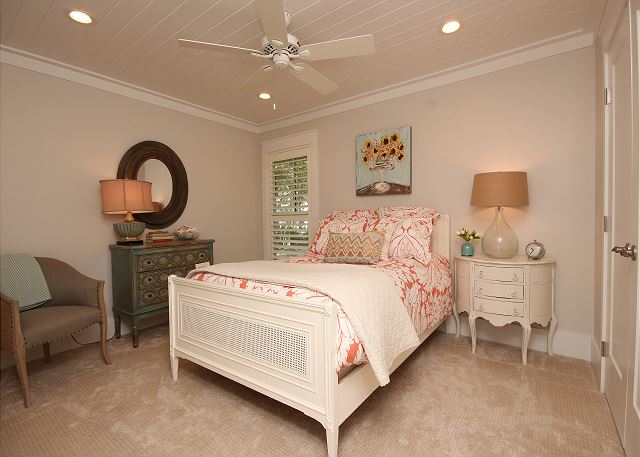 2nd Queen Guest Room 2nd Queen Guest Room