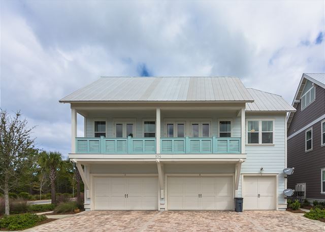 Soleil on 30A in Prominence Soleil on 30A in Prominence