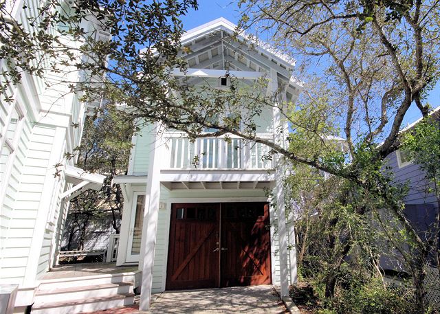 Atrium Guest Cottage on Tupelo Street in Seaside, FL Atrium Guest Cottage on Tupelo Street in Seaside, FL