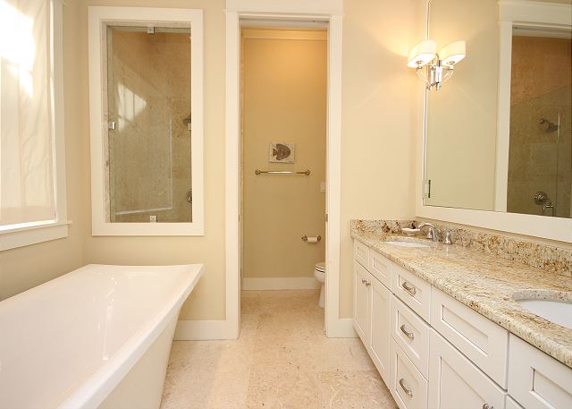 Master Bath with Designer Tub & Separate Shower Master Bath with Designer Tub & Separate Shower
