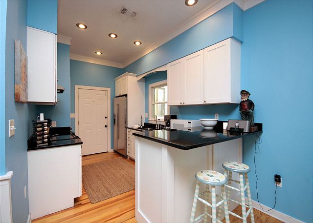 Kitchen with Bar Seating for 2 Kitchen with Bar Seating for 2