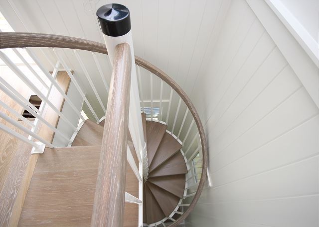 Spiral Staircase to Upstairs Living Space Spiral Staircase to Upstairs Living Space