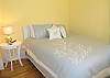 Queen Guestroom Queen Guestroom