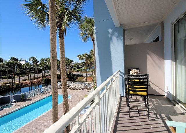 Balcony overlooking Private Pool Balcony overlooking Private Pool