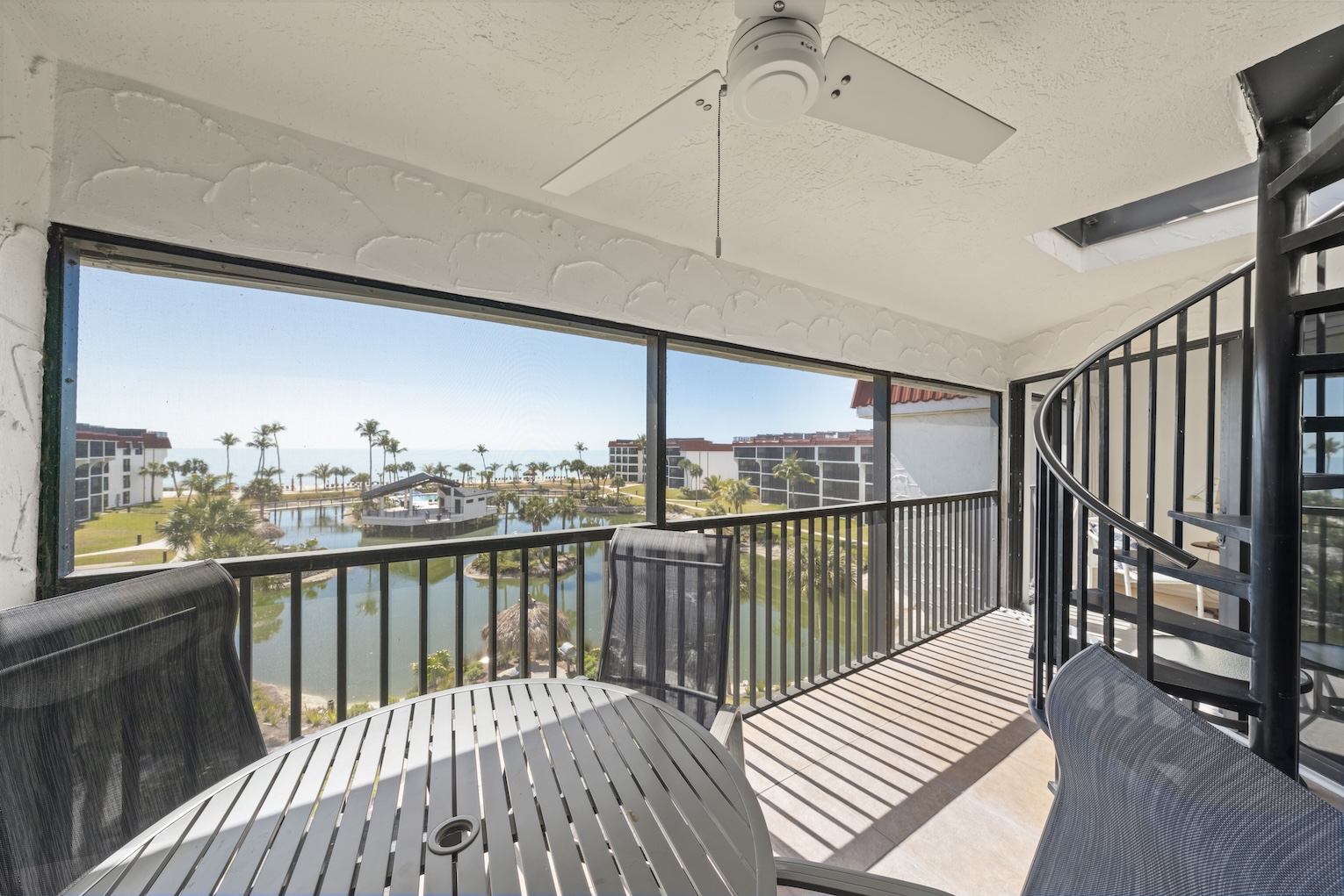 Pointe Santo C42 | Photo 3