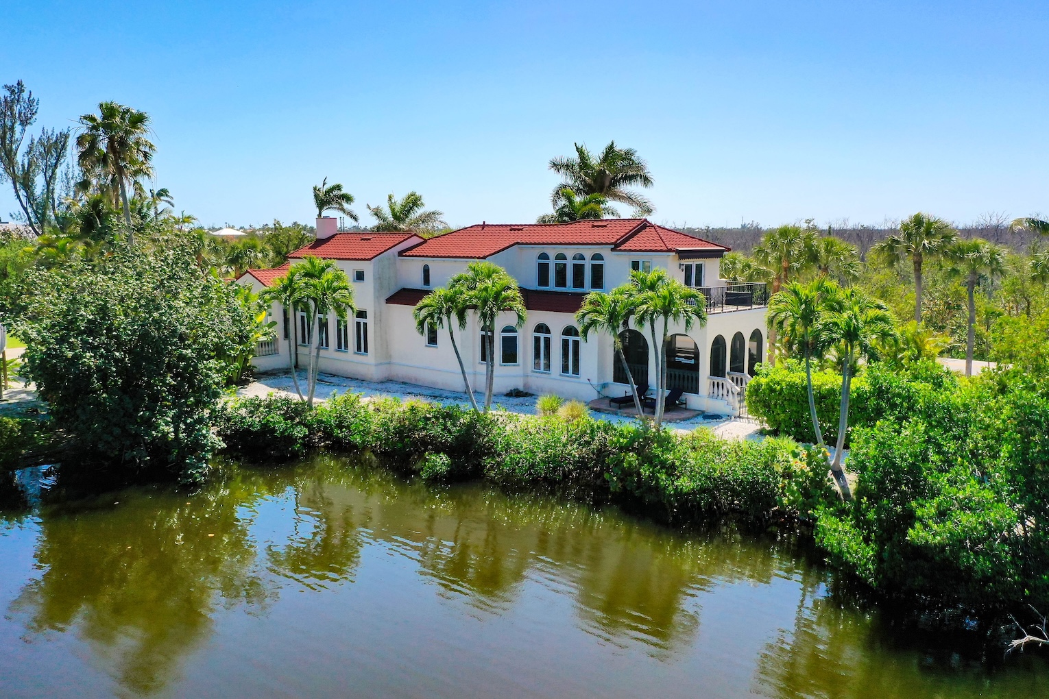 Castle By The Sea | Photo 3