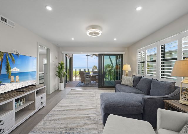 Tarpon Beach 206