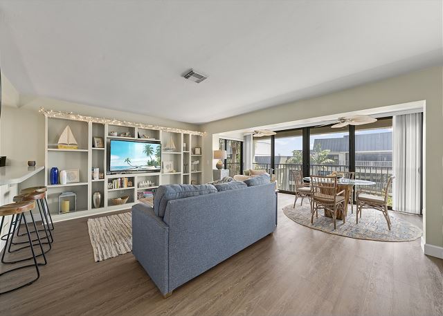 Mariner Pointe 813