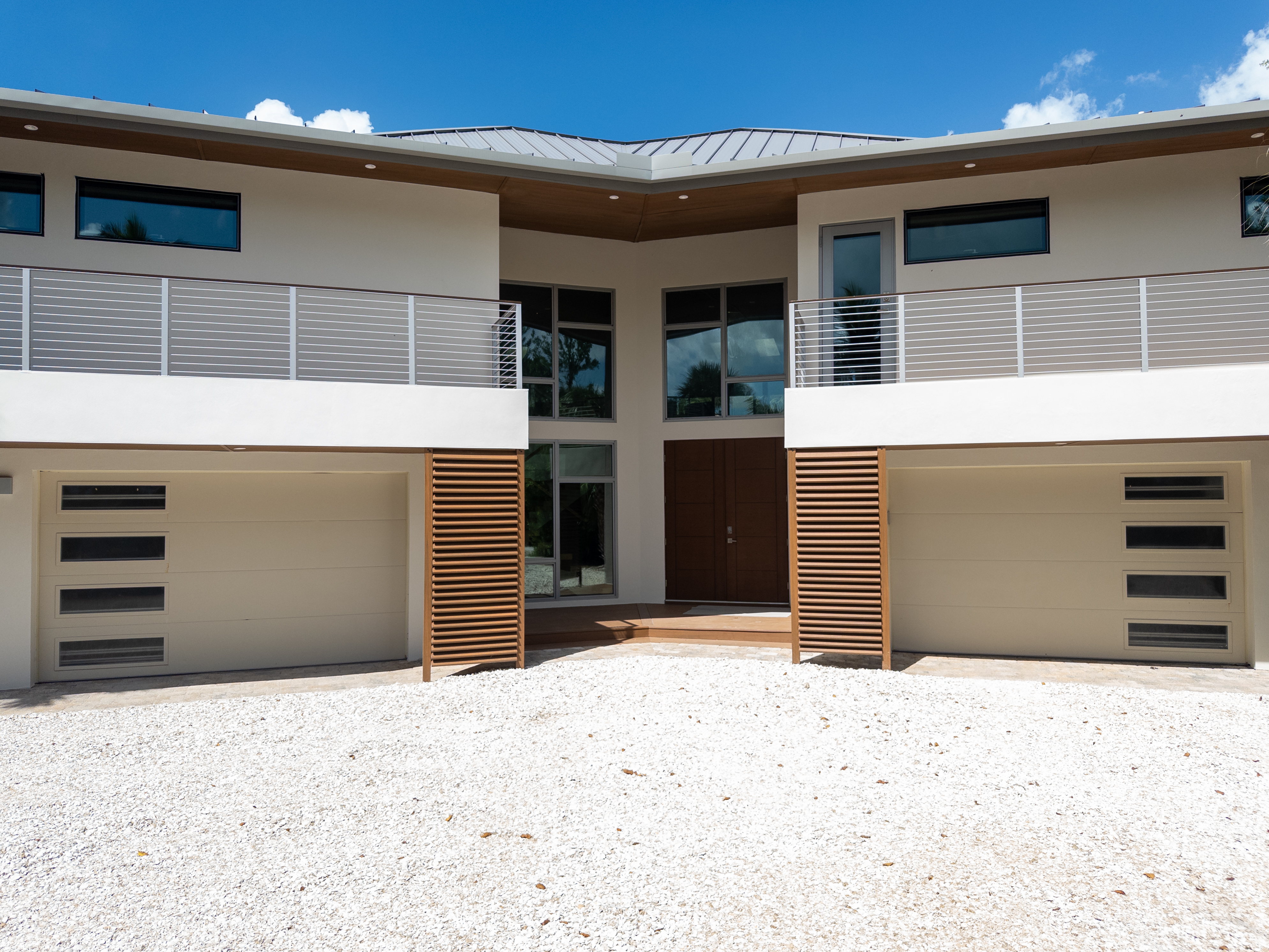 Bentley Beach House | Photo 2