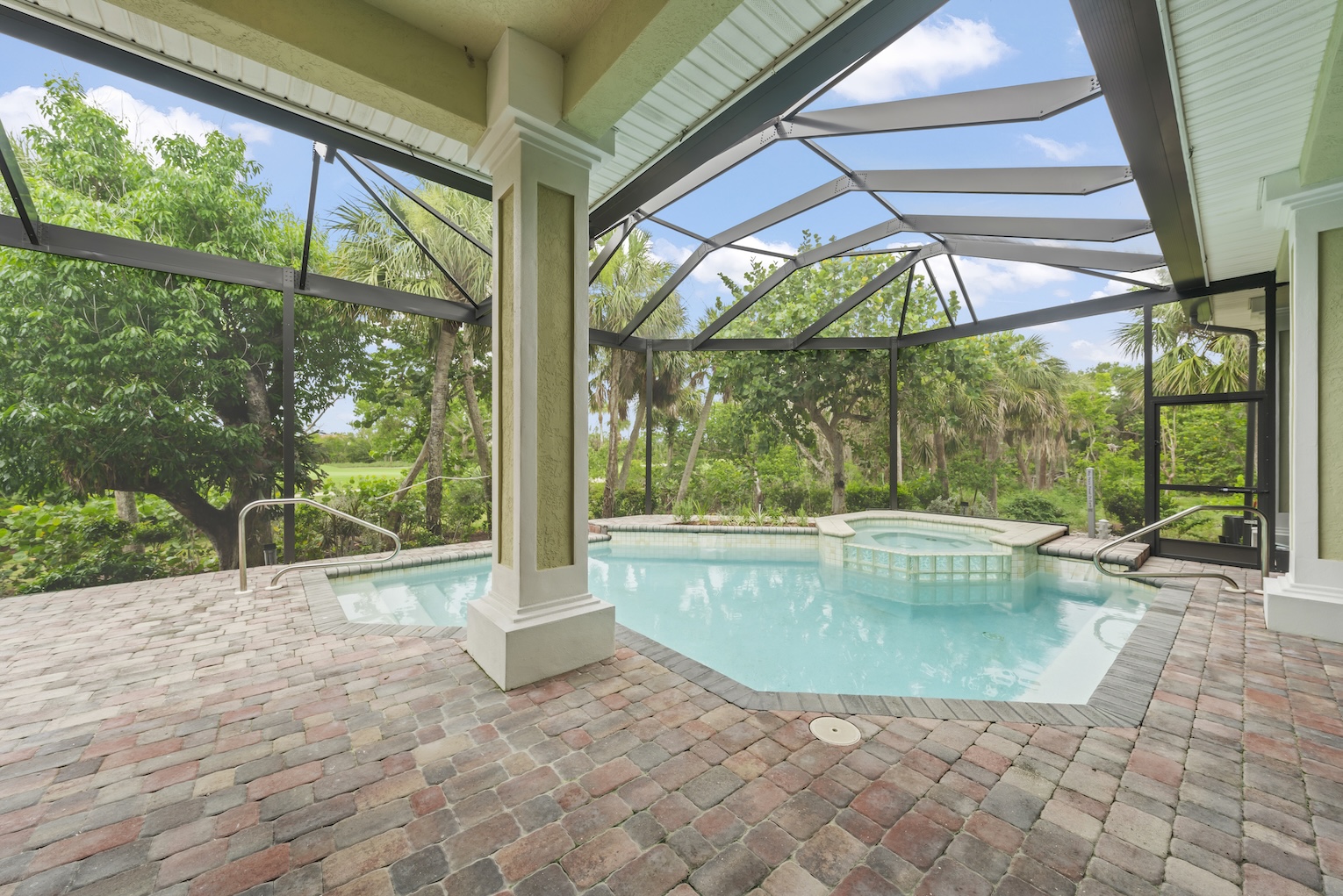 Sanctuary Chateau | Photo 3