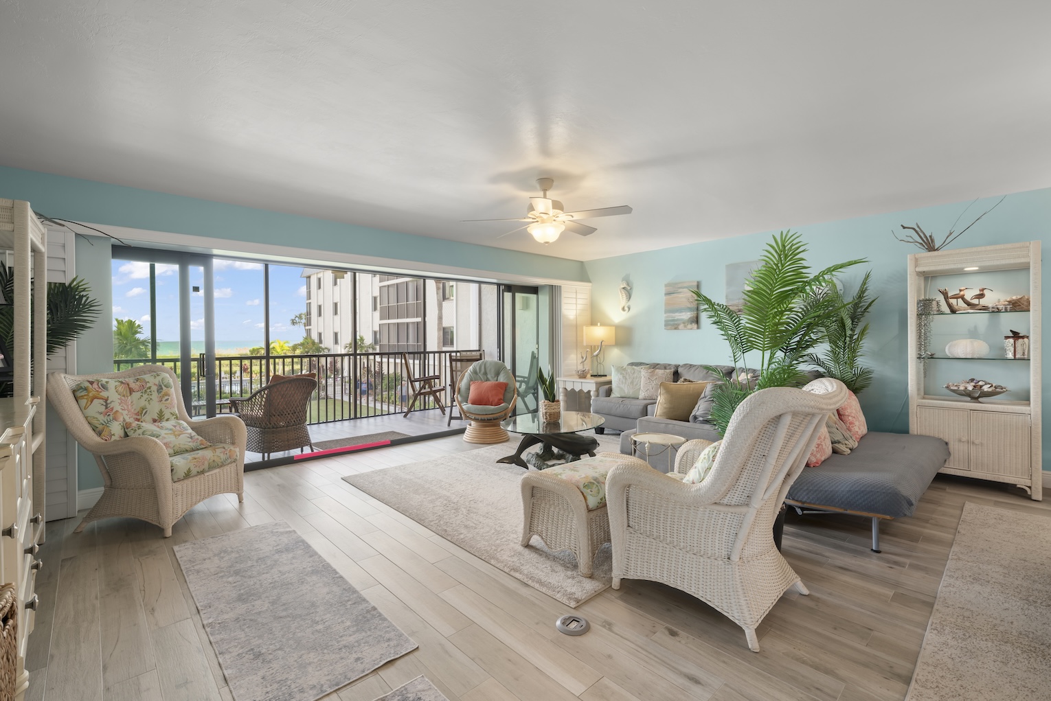 Shorewood C1 | Photo 2