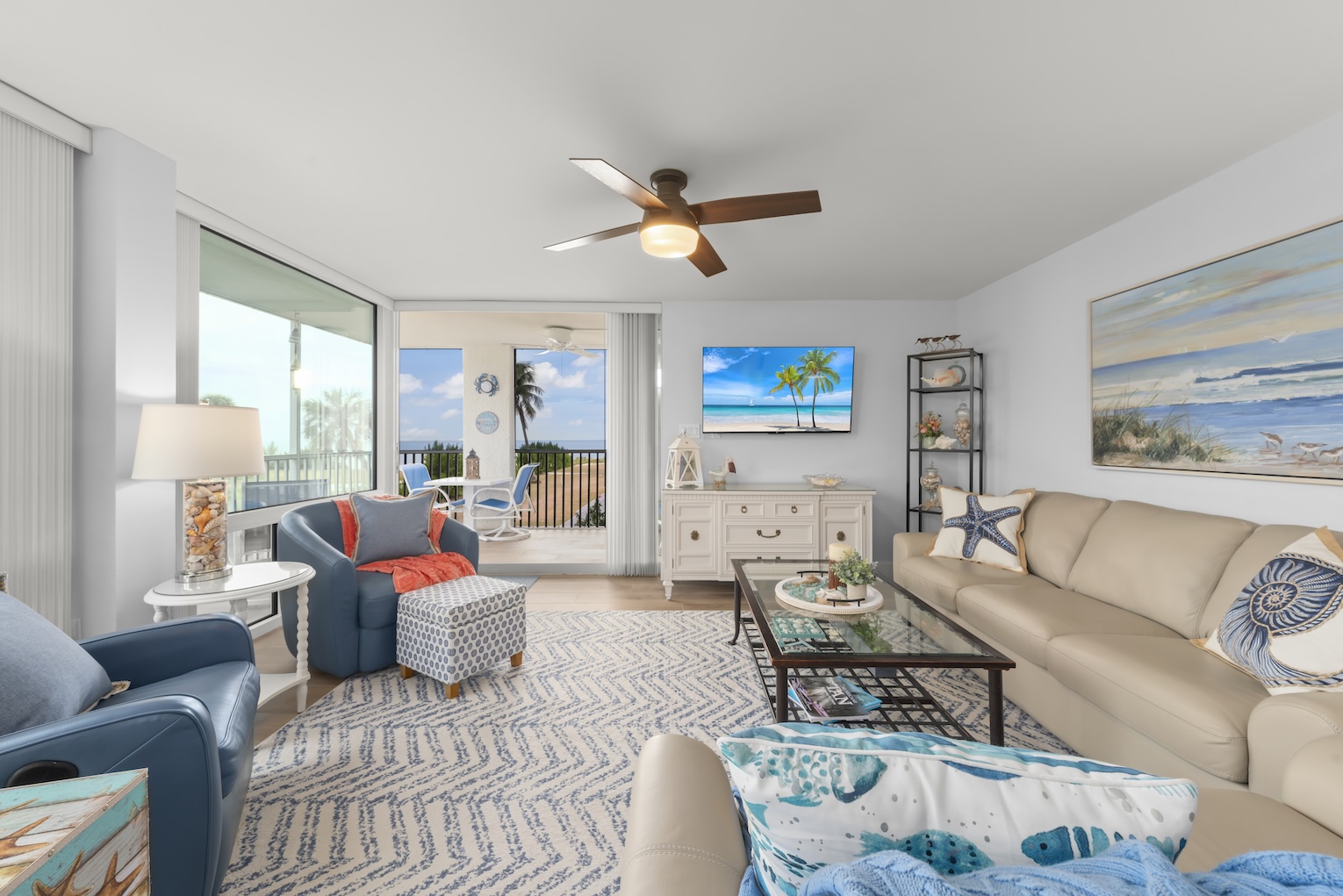 Island Beach Club 210E