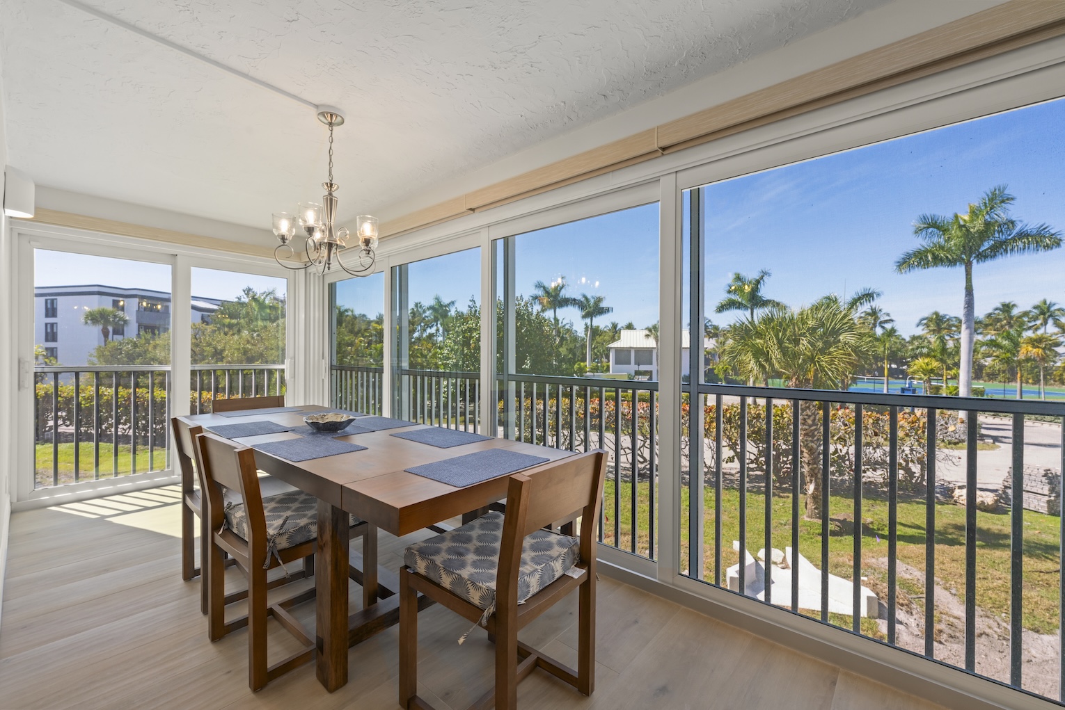 Sanibel Surfside 215 | Photo 2