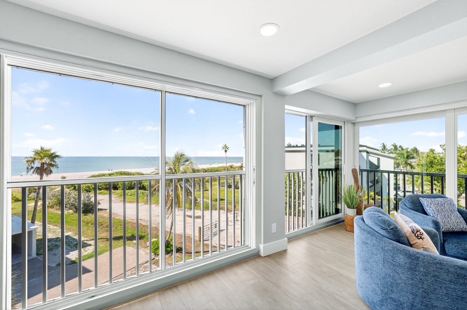 Sanibel Surfside 231 | Photo 3