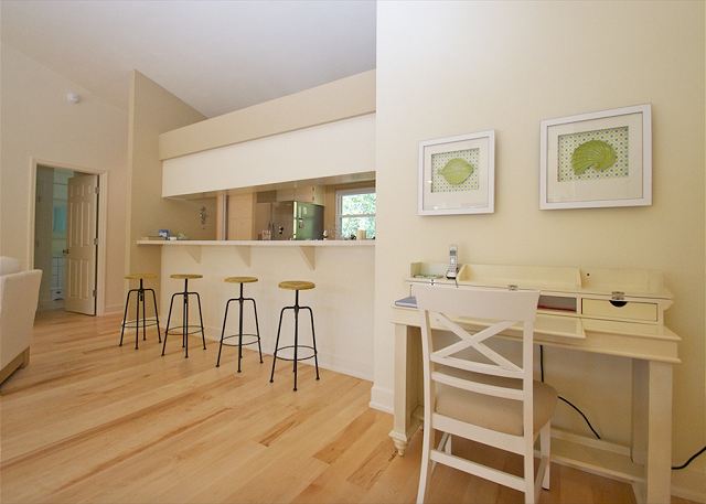 Breakfast Bar Overlooking Kitchen