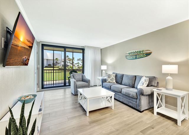 Sundial I103 | Ground floor One Bedroom Sanibel Condo with Gulf Views.