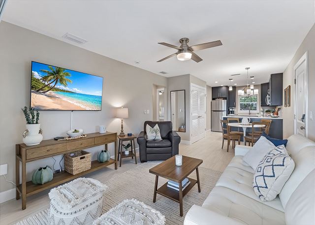 Seashells #42 | Sanibel Condo with Gulf Access!