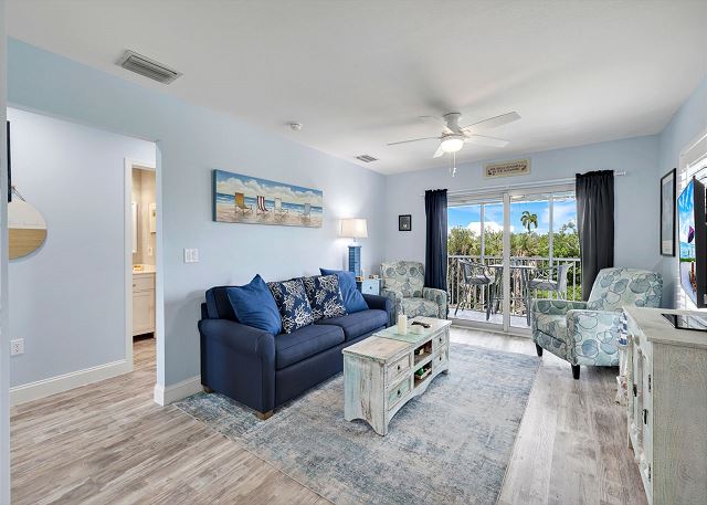 Seashells #45 | Sanibel Condo with Gulf Access & Gift Card Promo!