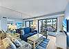 Living Room & Lanai 