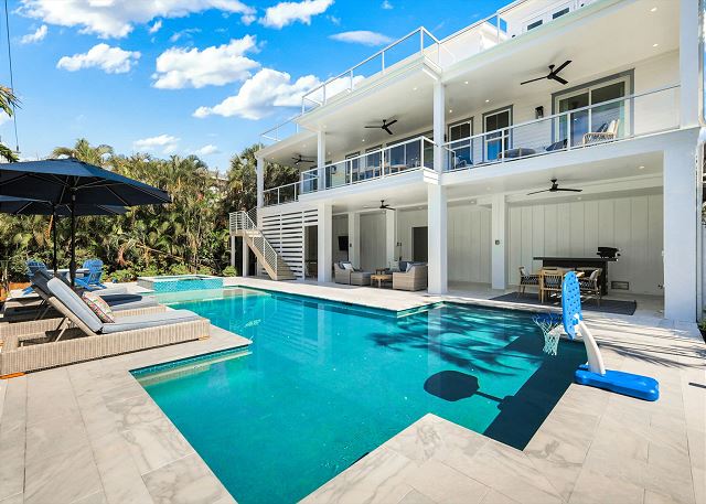 Cabana Blu | Luxury Captiva Pool Home | Brand New To Rentals! 