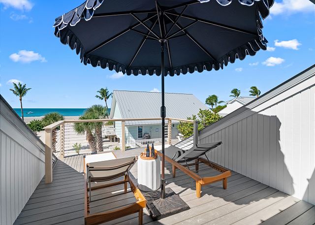 Beach Home 24 |Captiva’s Luxe Gulfside Retreat