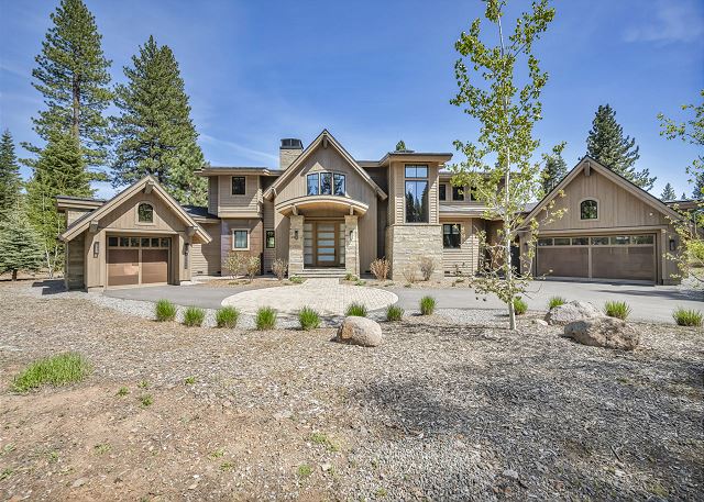 10688 Carson Range "Chateau on Carson Range"