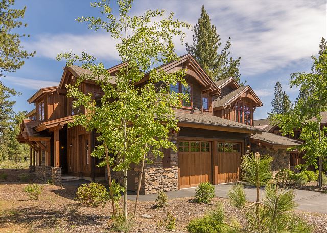 10260 Valmont Trail "Sierra Sanctuary"