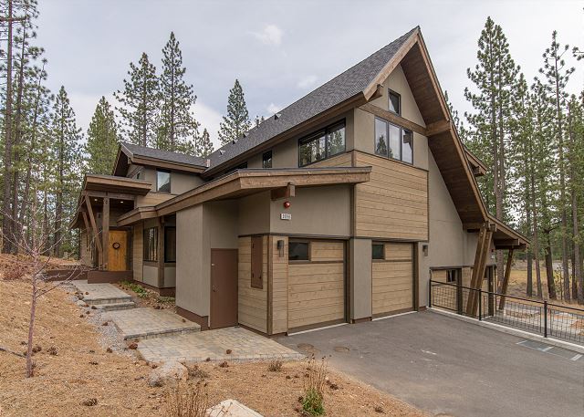 9098 Heartwood Drive "Alpine Sierra"