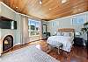 Cottage with a Queen bed & gas fireplace