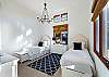 3rd bedroom with 2 Twin beds