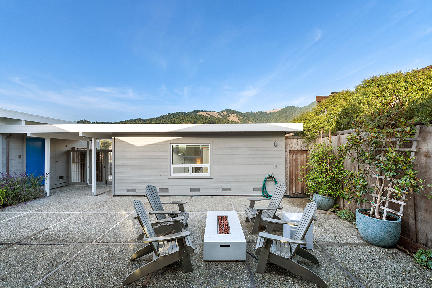 122 Seadrift Road | Photo 37