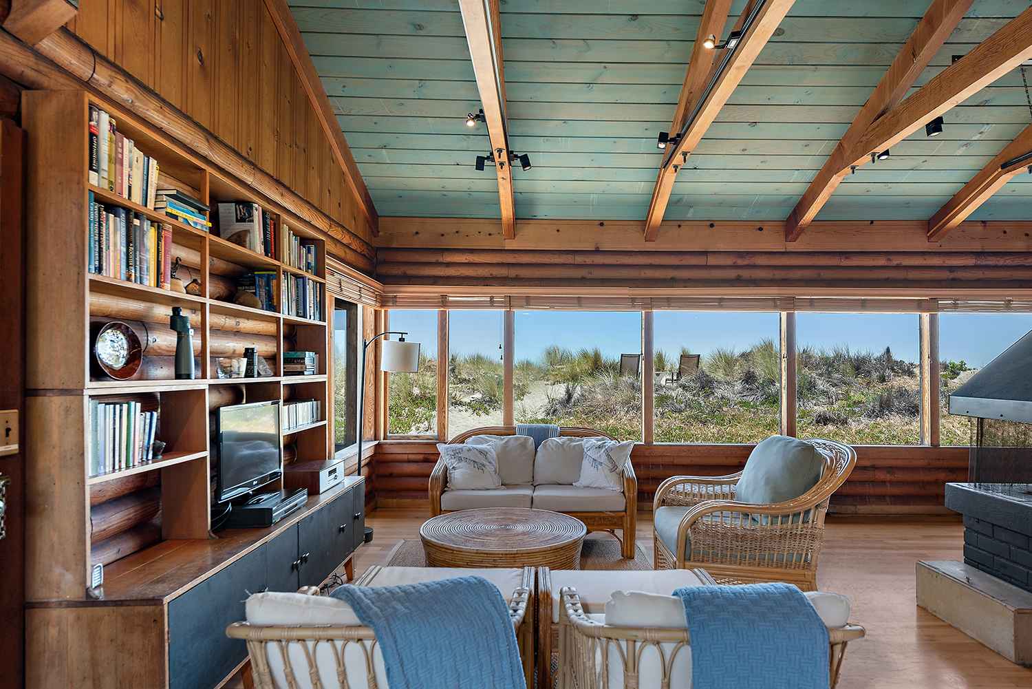 124 Seadrift Road | Photo 8