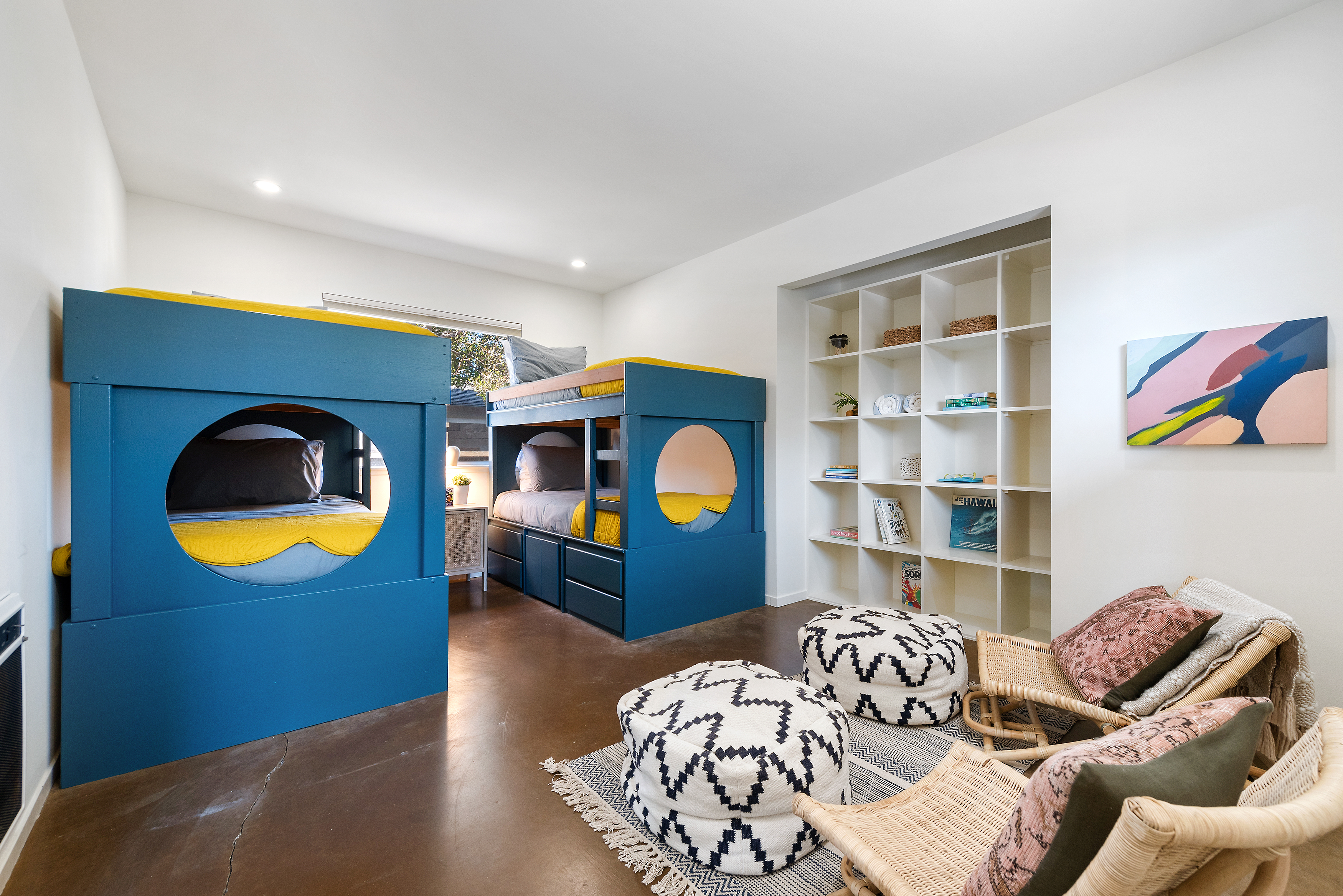 156 Seadrift Road | Photo 17