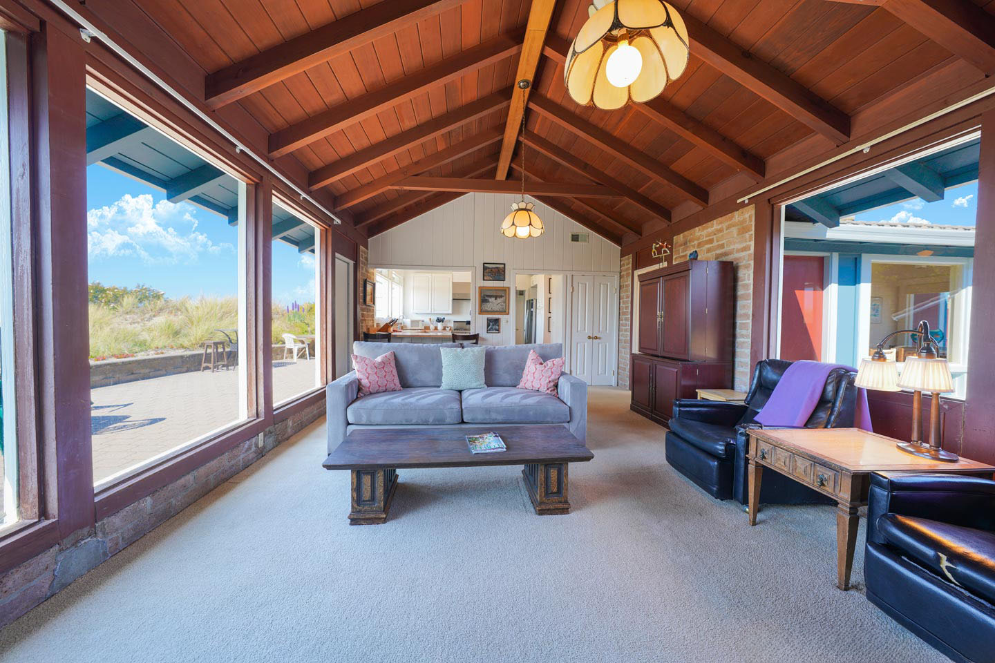 204 Seadrift Road | Photo 4