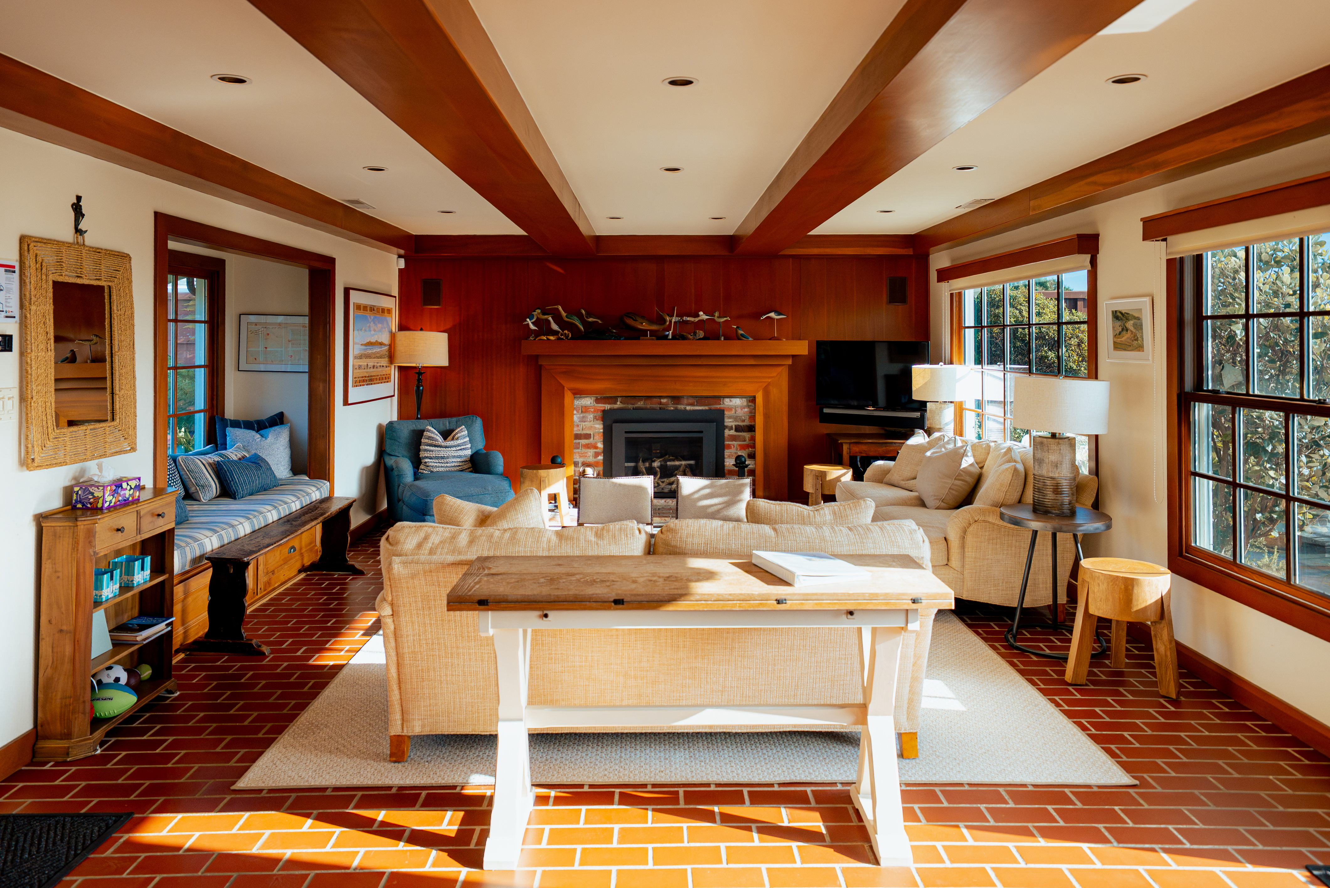 206 Seadrift Road | Photo 3