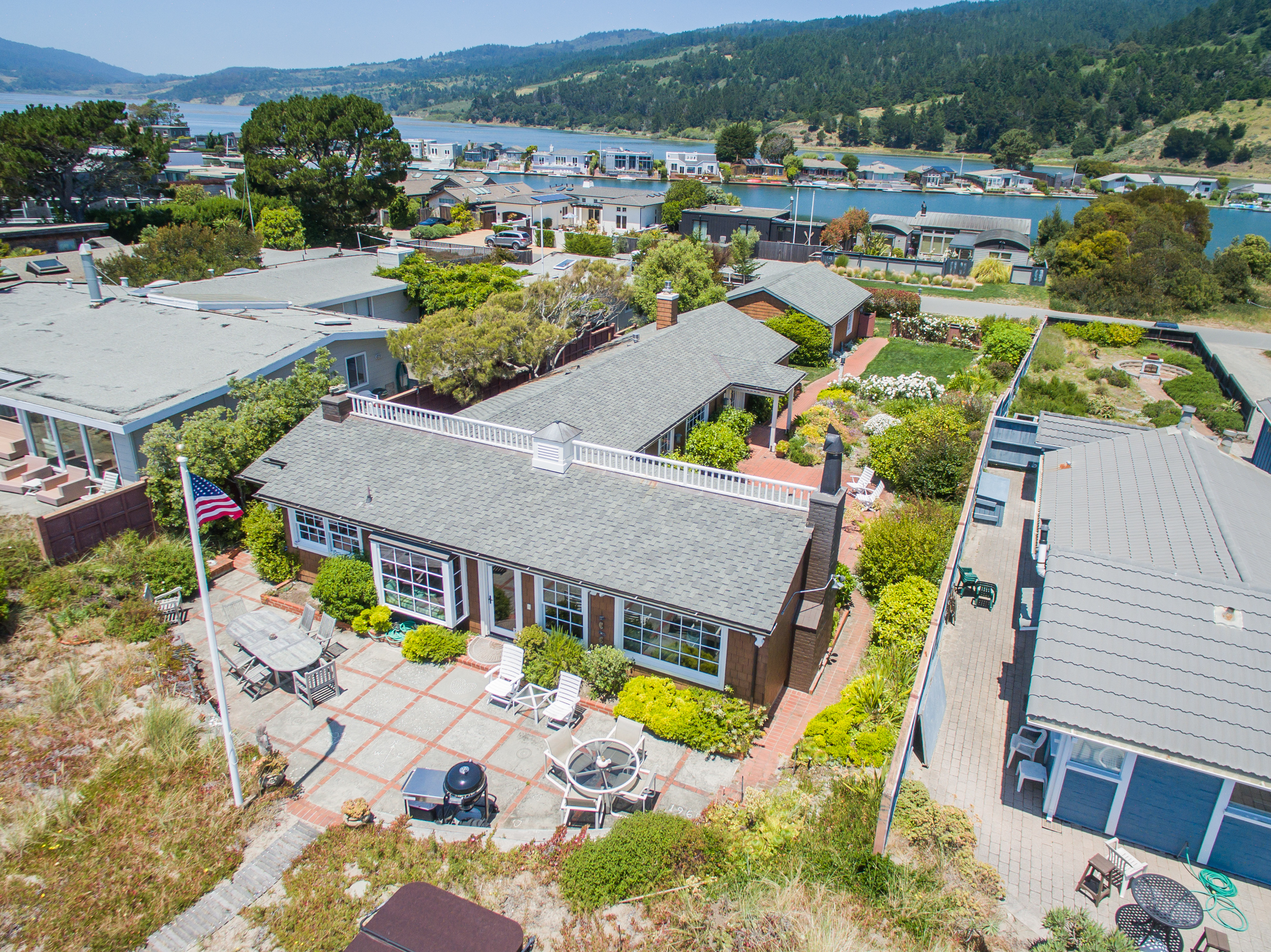 206 Seadrift Road | Photo 42