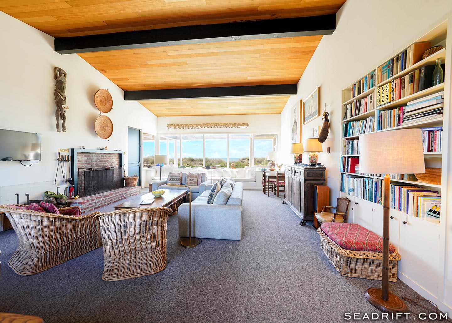 226 Seadrift Road | Photo 4