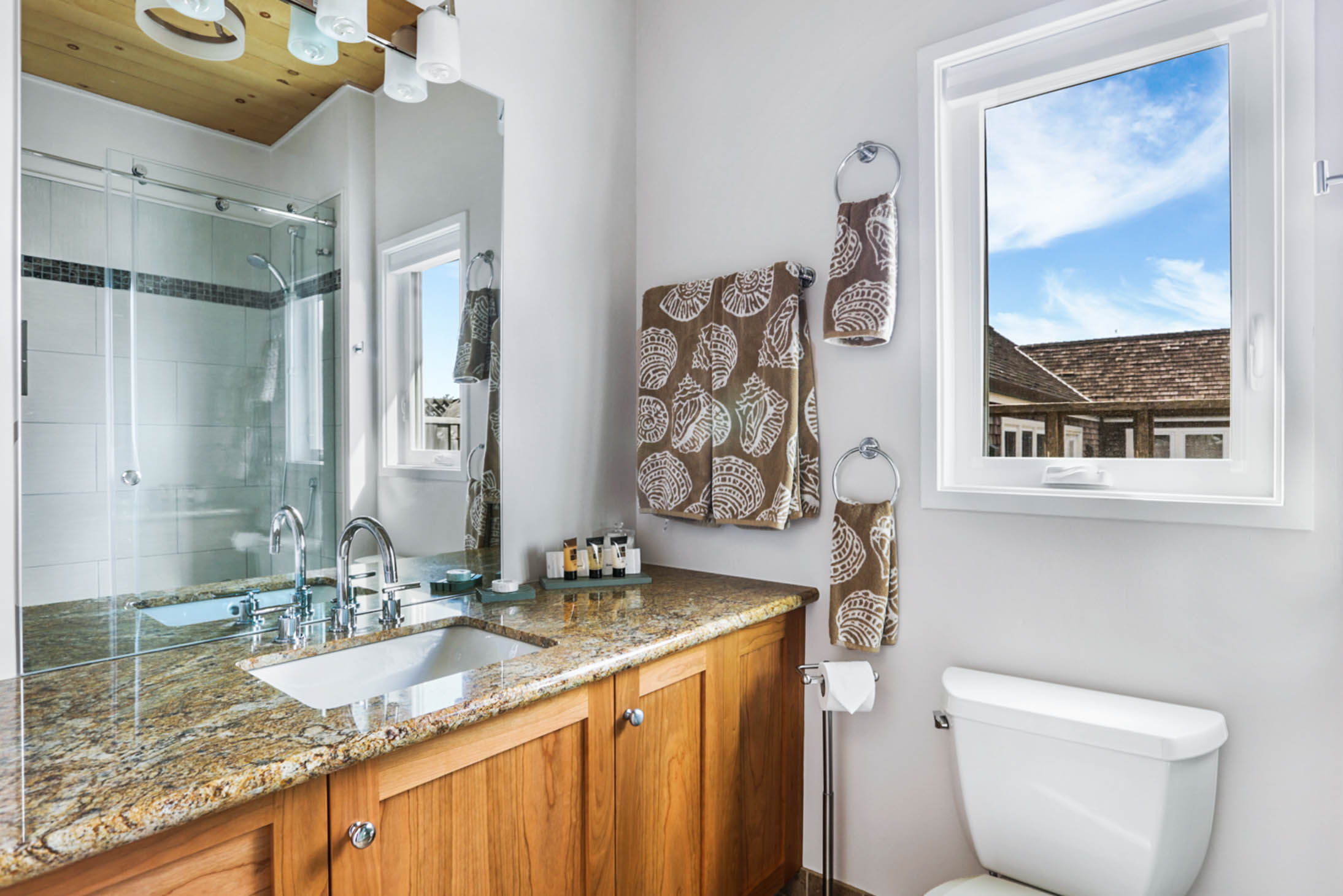 270 Seadrift Road | Photo 12