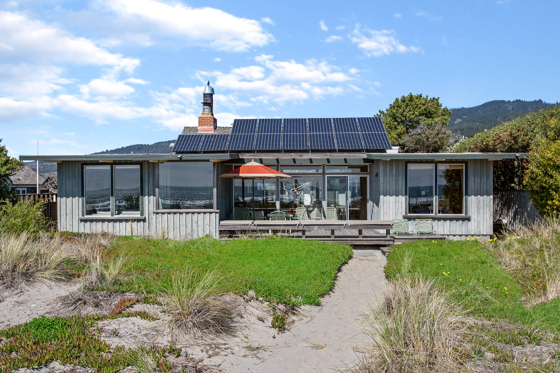 270 Seadrift Road | Photo 2