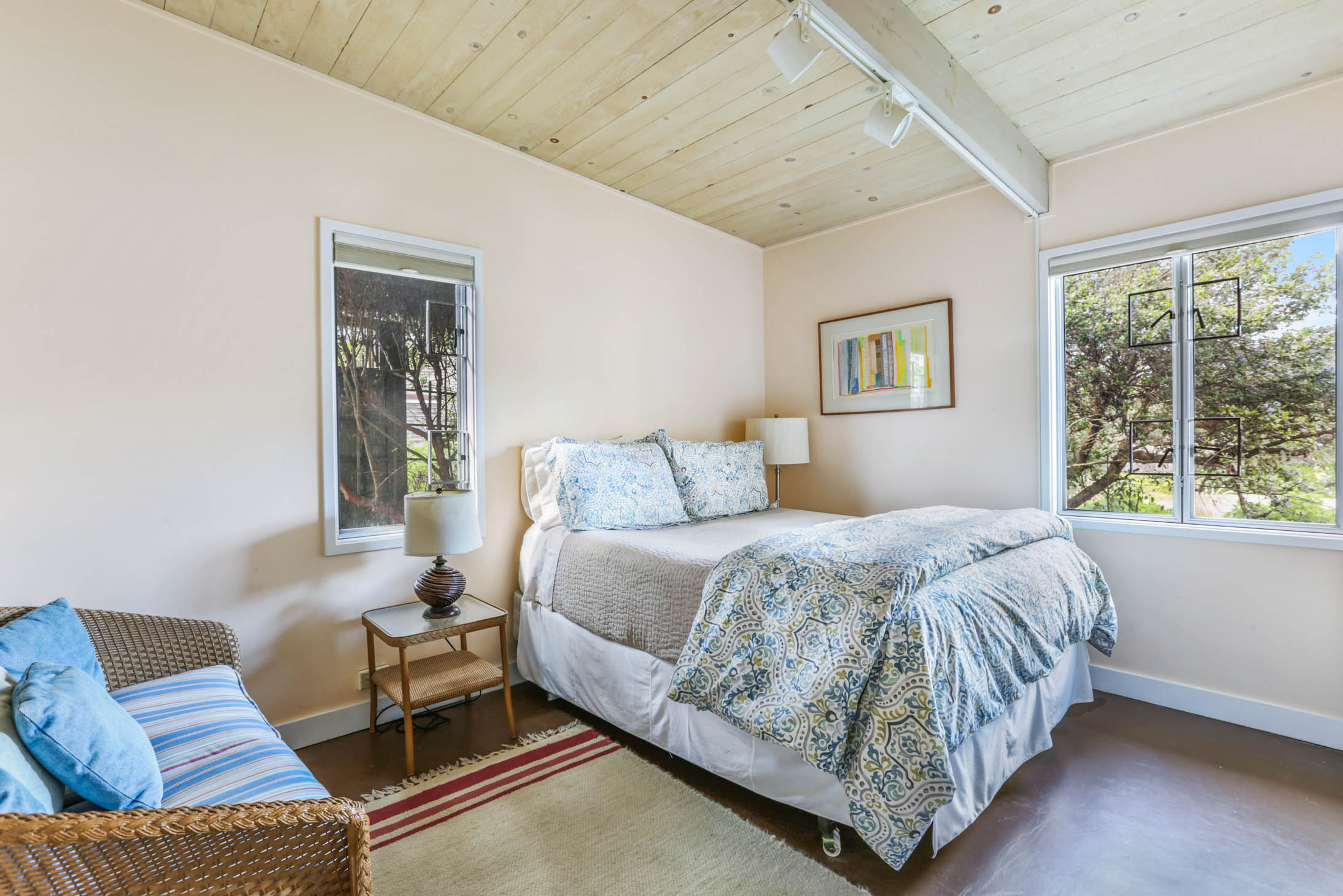 270 Seadrift Road | Photo 14