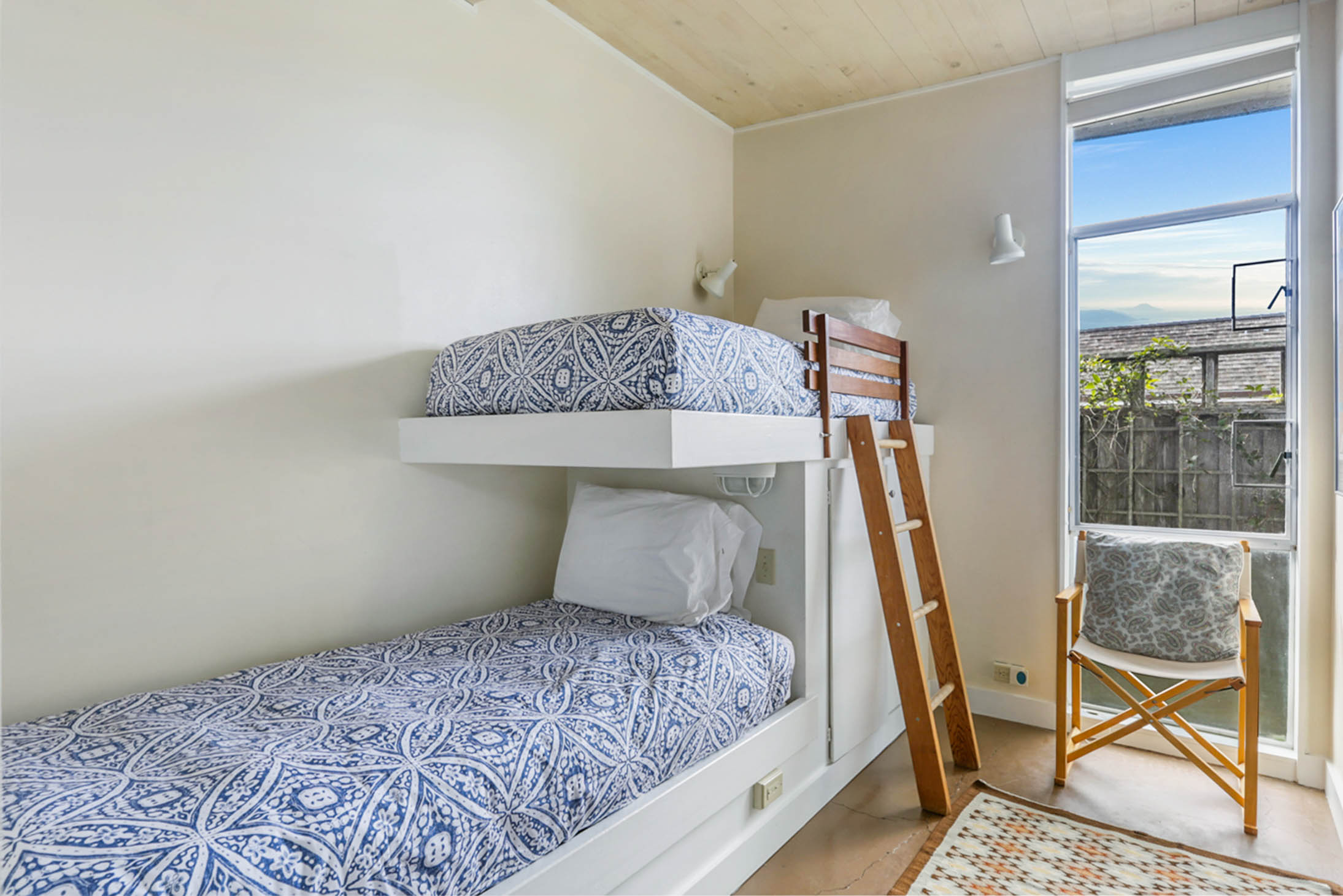 270 Seadrift Road | Photo 15