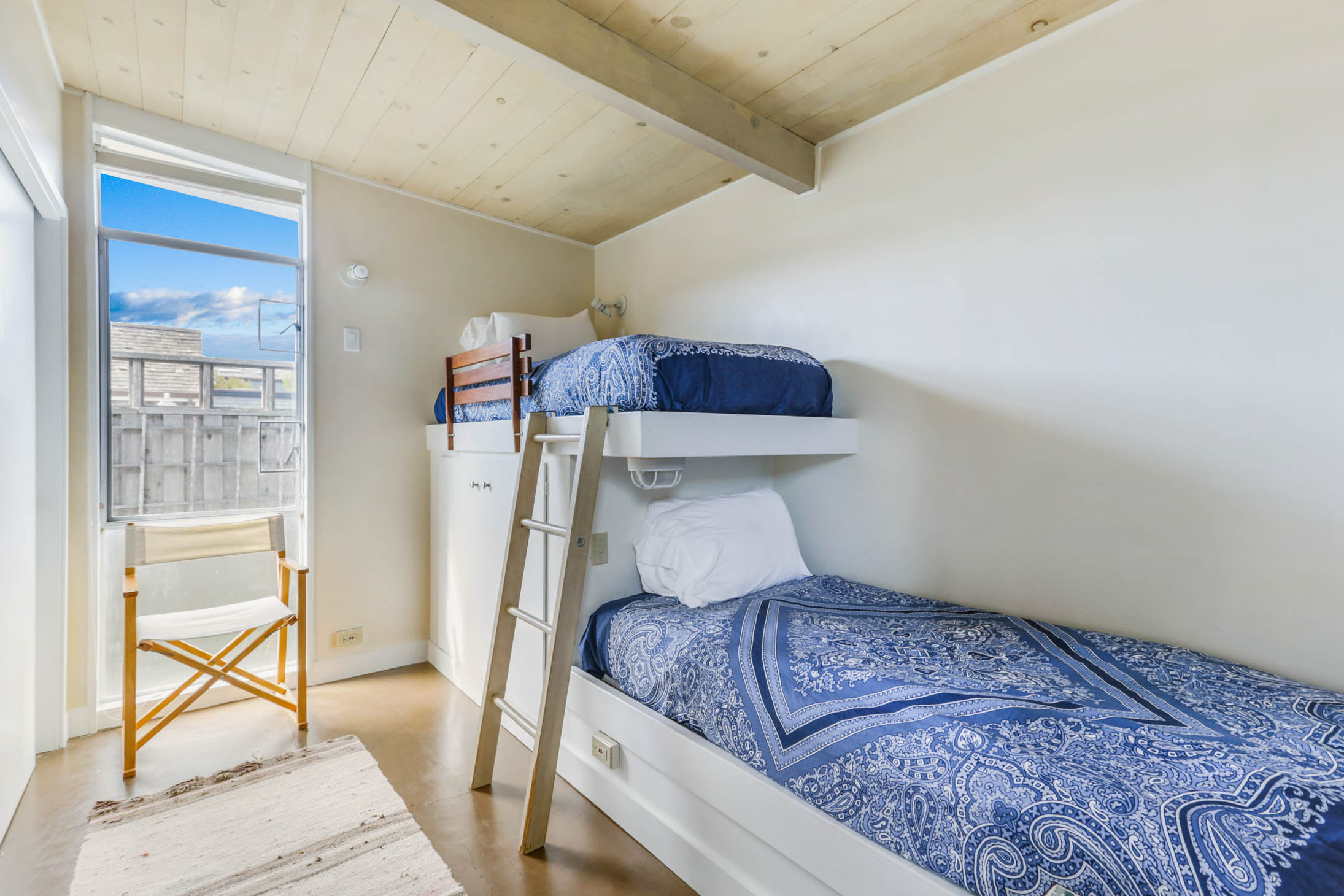 270 Seadrift Road | Photo 16